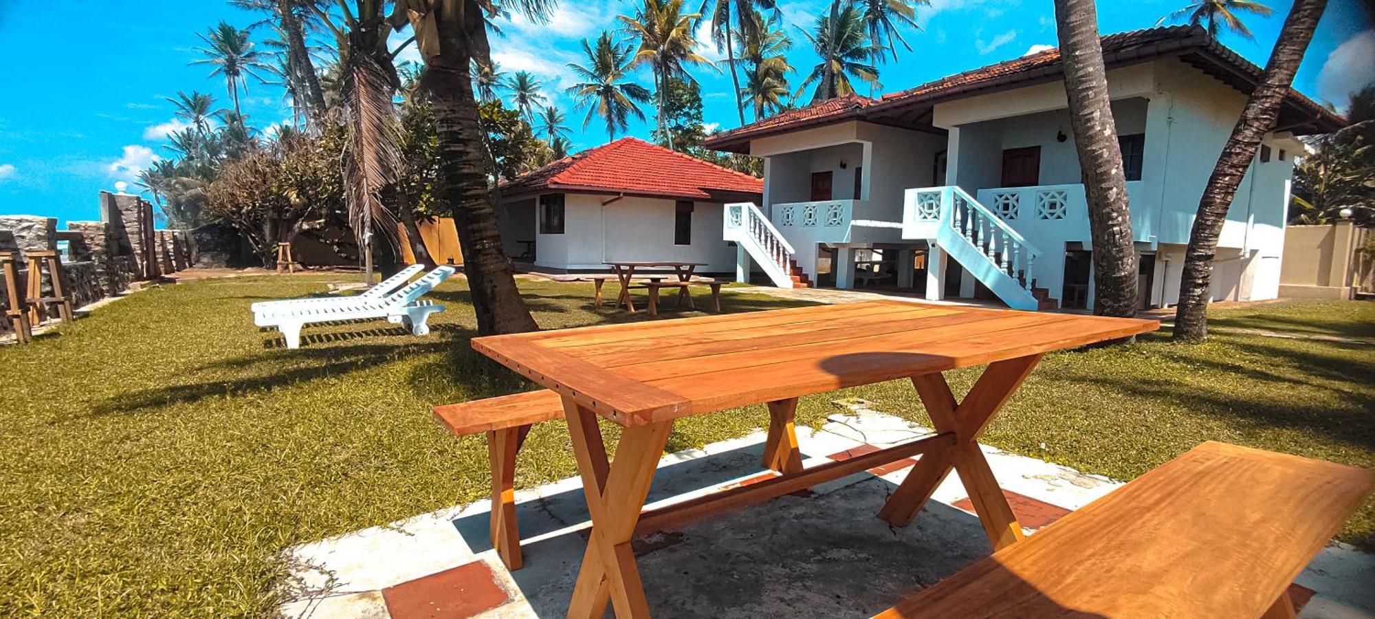Nu-Vin Beach Hotel Ahangama Dış mekan fotoğraf