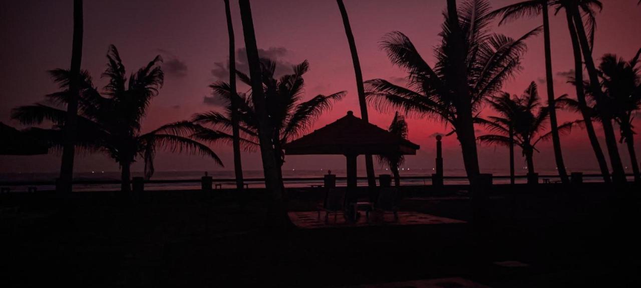 Nu-Vin Beach Hotel Ahangama Dış mekan fotoğraf